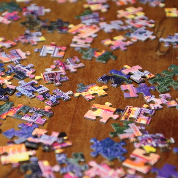 100-Piece Jigsaw Puzzle